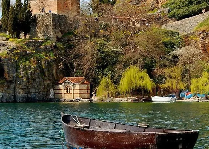 2br Lakeside Harmony & Balcony - Pogradec, Ohrid Pogradec