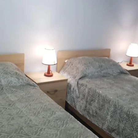 2br Lakeside & Panoramic Balcony - Pogradec, Ohrid, Albania Casa vacanze Pogradec
